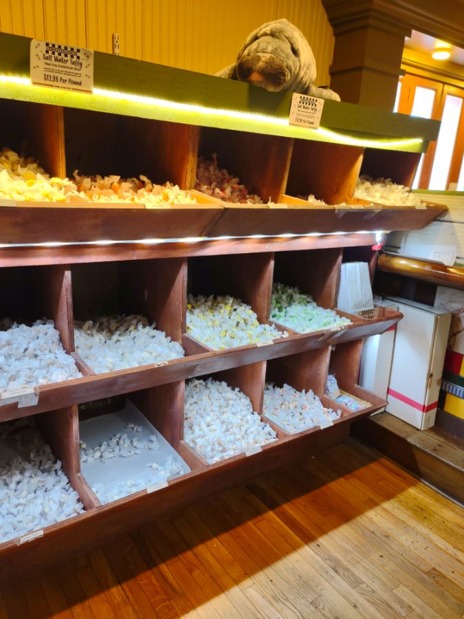 Destin Candy Store Candymaker